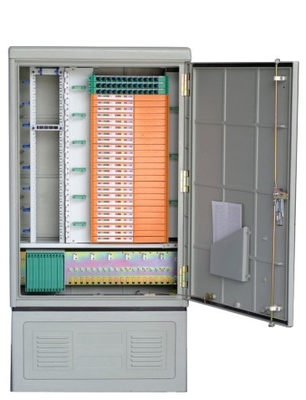 FTTH ODF アウトドア 96 144 288 576 コア 光ファイバークロスコネクト キャビネット 強化アダプター