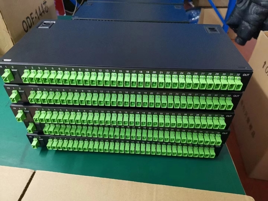 96ポート 48ポート 12ポート 24ポート ODF LC SC ST APC UPC ファイバーパッチパネル ラック ファイバーパネル