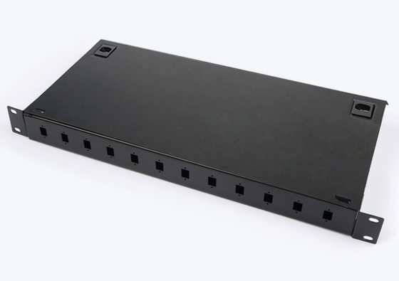 SM/MM/OM3 ファイバータイプ 2x4 オプティカルスプリッタ 2x32 PLC 19 インチラックマウントファイバースプリッタ