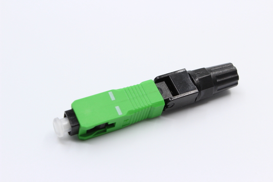 100pcs FTTH ファイバー 急速接続器 フィールド 組み立て 繊維信号のスムーズな送信