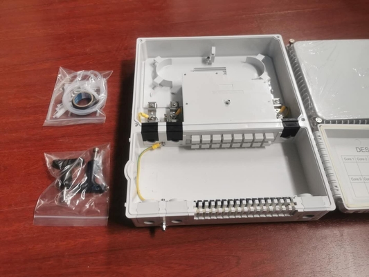 2ドア 3 in 8コア 16コアボックス odp ネットワーク用の固体光ファイバー配送点