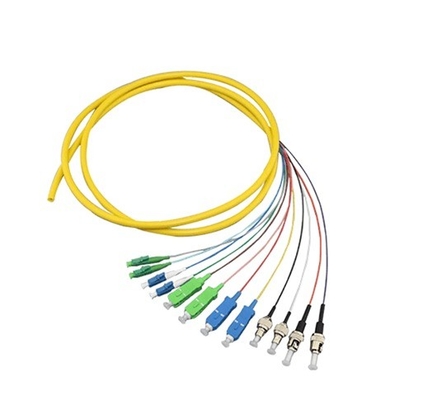 ST UPC から ST UPC シングルモード PVC 3.0mm LSZH 高帯域幅の光ファイバーパッチコード