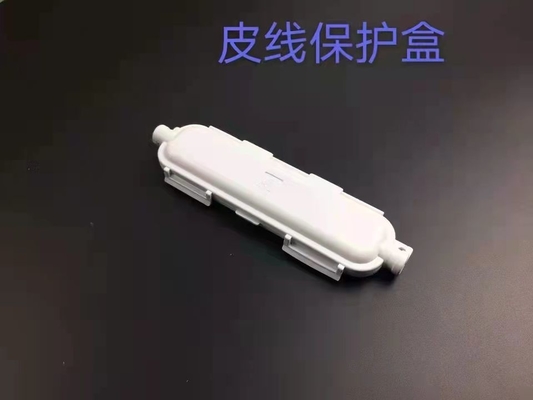 3 防水保護箱とSCアダプタータイプ