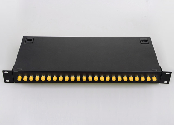 PLCスプリッタ 1U 19&quot; 24ポート SC/APC 1 24 ワイヤレスLANネットワークのための光ファイバースプリッタ