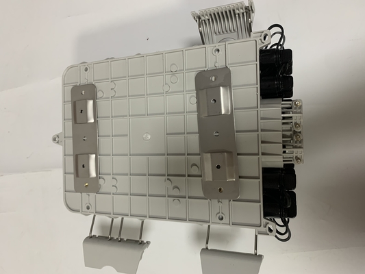 16コア FTTH端末箱 屋外光ファイバー Caixa CTO ボックスのコネクタ型 SC FC LC ST