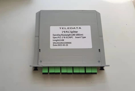 ファイバータイプ G657A 1x8 SC APC PLC カセット 信号伝送のための光ファイバースプリッター