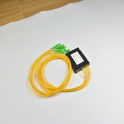 温度安定性 -40-85 C dB 0.5 1*8 SC/APC ABS ボックス型 PLC ネットワーク用スプリッター